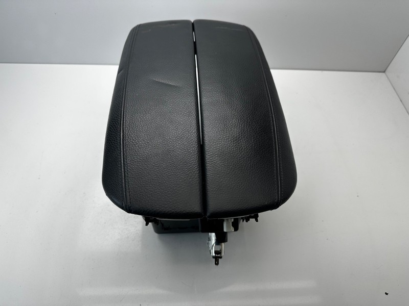 2015-2018 BMW X5 F15 CENTER CONSOLE STORAGE & ARMREST ARM REST LID COVER OEM