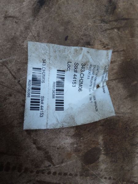 2006 MAGNUM Engine Mounts 136366