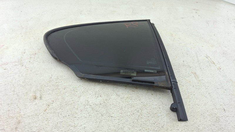 11-16 BMW f10 535i 550i rear right passenger side door quarter window glass OEM