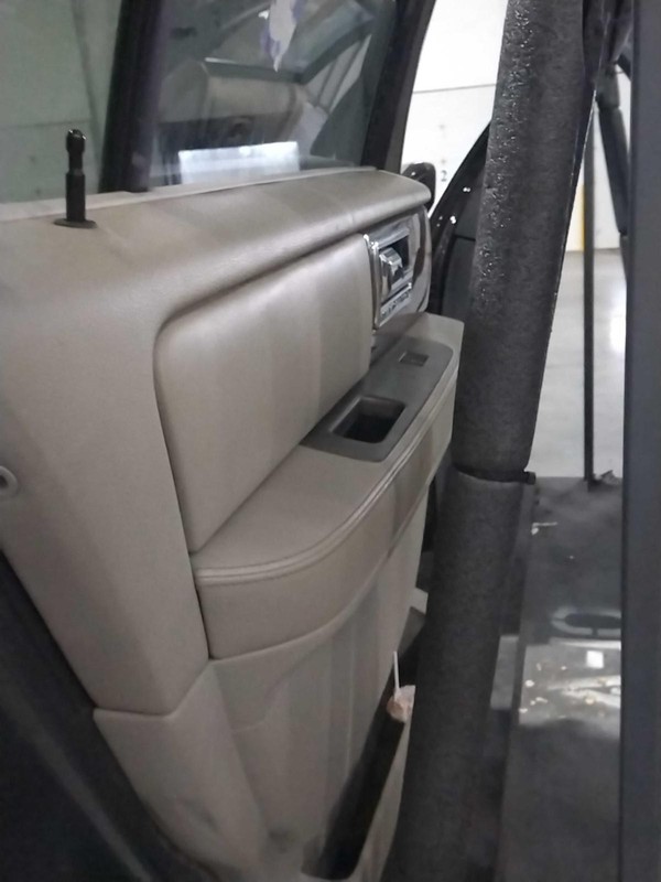 2013 Lincoln Navigator Left Rear Door Grey OEM Used 529629 175K Miles