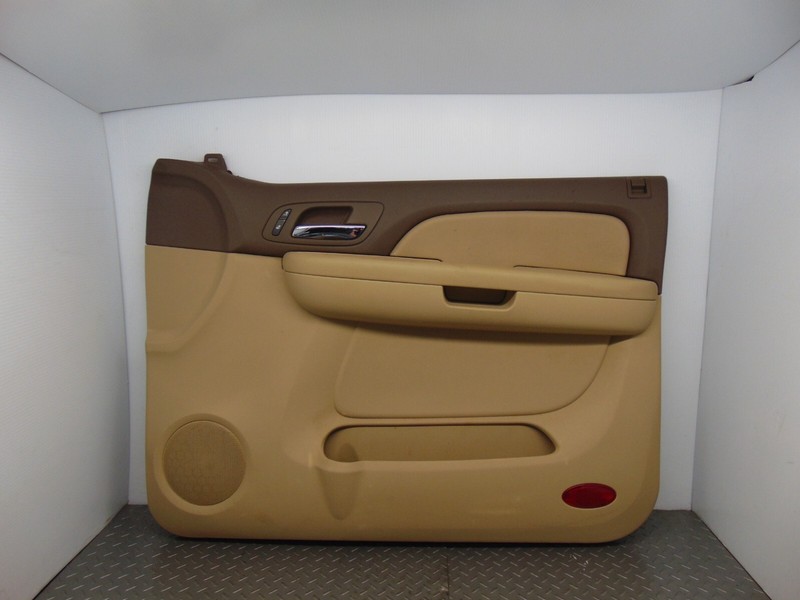2007-2009 GM SUV Suburban RH Passenger Front Door Interior Trim Panel Tan