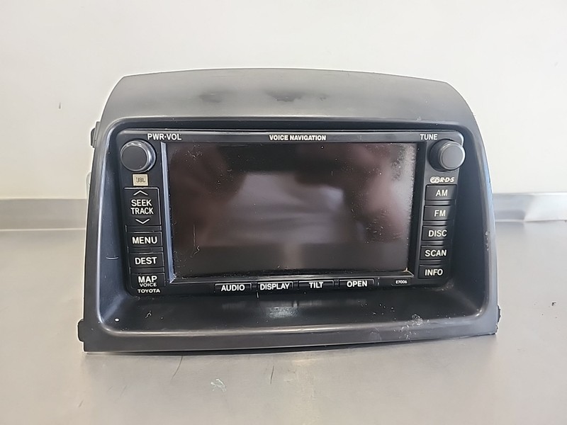2004 Thru 07 TOYOTA SIENNA TUNDRA Display Navigation Radio Receiver 86120-08150