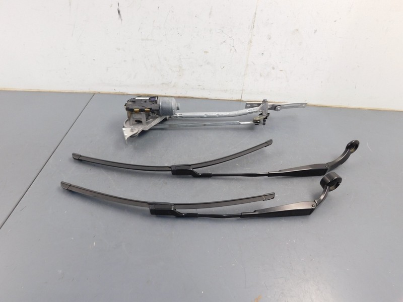 2017 18 20 21 22 Audi R8 V10 Plus Windshield Wiper Motor / Arms #1444 F3