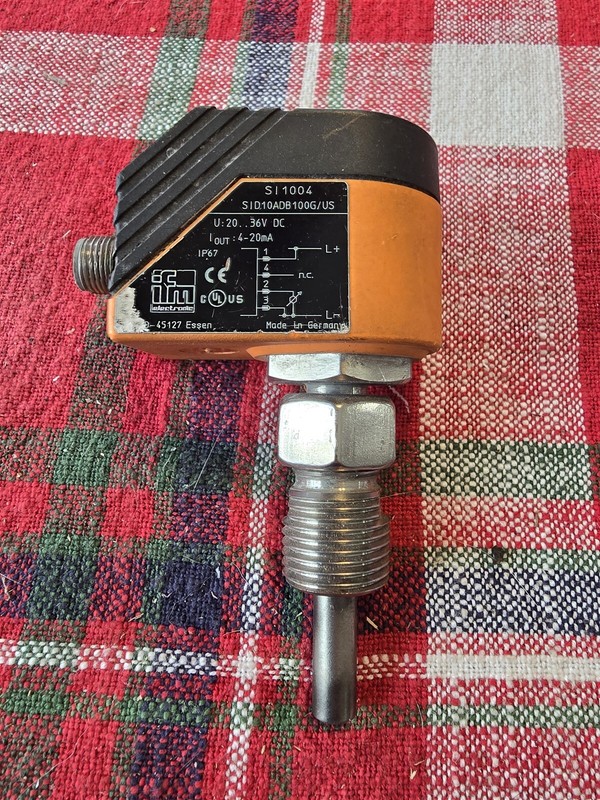 IFM S1D10ADB100G SI1004 Flow Sensor *FREE SHIPPING*