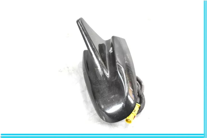 14-16 Maserati Quattroporte Ghibli M157 Shark Fin Radio Antenna Black OEM