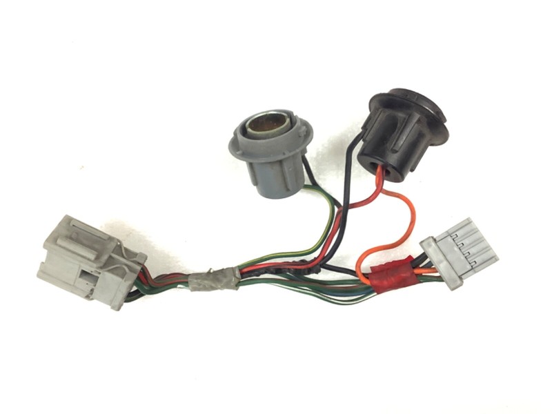 92-93 Accord 2/4Dr Socket&Wire Right Rear Tail Light Turn Brake Lamp Plug
