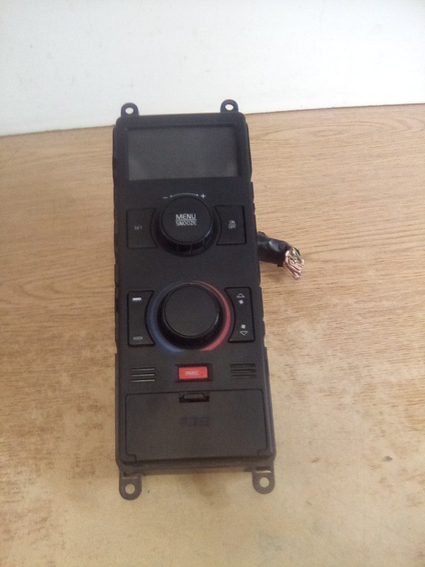Volvo VNL 21693236 Temperature Control Switch