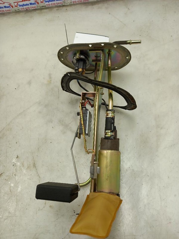00 01 02 TOYOTA TUNDRA 3.4L FUEL PUMP ASSEMBLY
