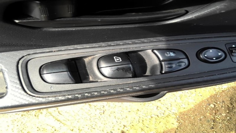 Driver Front Door Switch Driver's Lock And Window Fits 20-23 VERSA 1604545