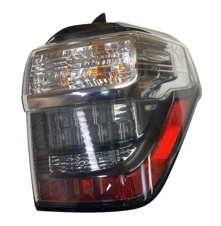 Toyota 4Runner tail light 2014 to 2023 right side tail light assy OEM 8155135402