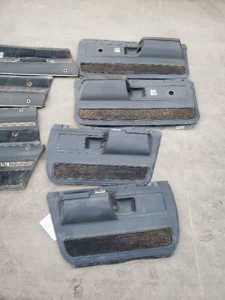 IMPALA1974 Front Door Trim Panel 287705