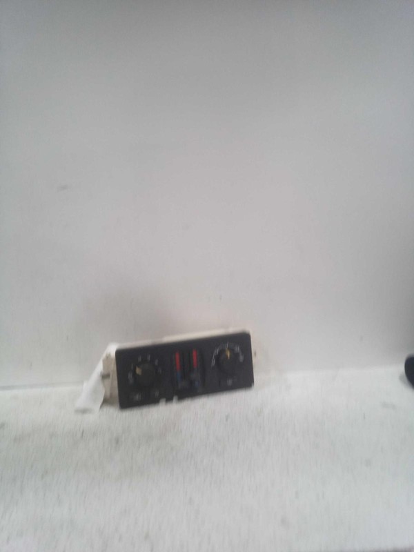 2007 Chevrolet Trailblazer A/C Selector Switch Temp Control OEM Grey 141K