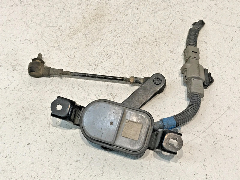 01-06 LEXUS LS430 FRONT LEFT DRIVER SIDE SUSPENSION HEIGHT LEVEL SENSOR OEM