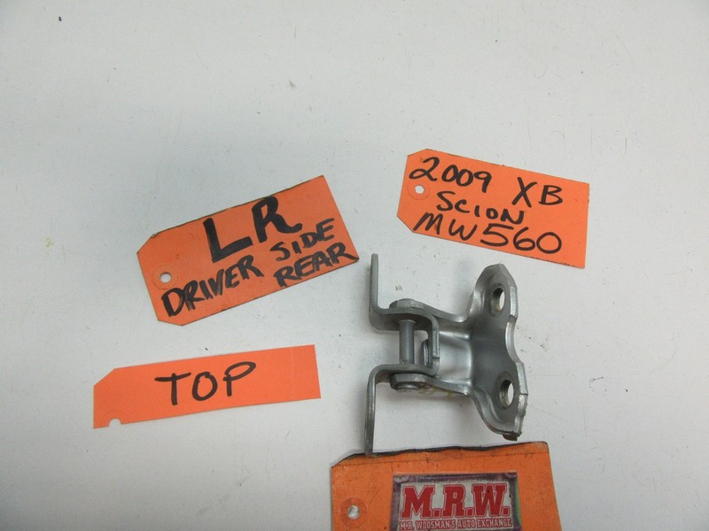 REAR DOOR HINGE BACK LEFT TOP UPPER SIDE DRIVER L LH LR CAR TOYOTA LEXUS SCION