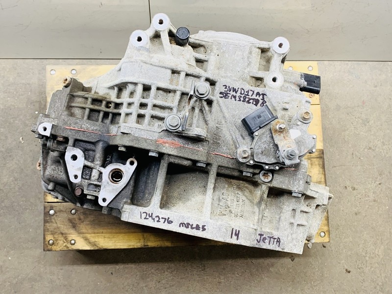 14-18 VOLKSWAGEN JETTA 1.8L AUTOMATIC TRANSMISSION GEAR BOX NTJ 124K MILES OEM