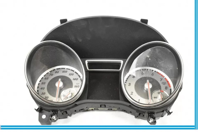14-18 Mercedes W117 CLA250 Instrument Cluster Speedometer Odometer Gauge OEM