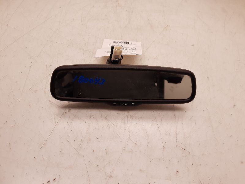 Rear View Mirror Canada Market Automatic Dimming Fits 09-14 MATRIX 170341