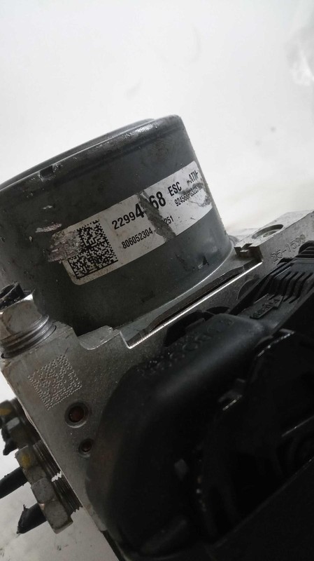 2013 Cadillac ATS ABS Pump & Motor Assembly OEM 22843985 66K Miles Silver