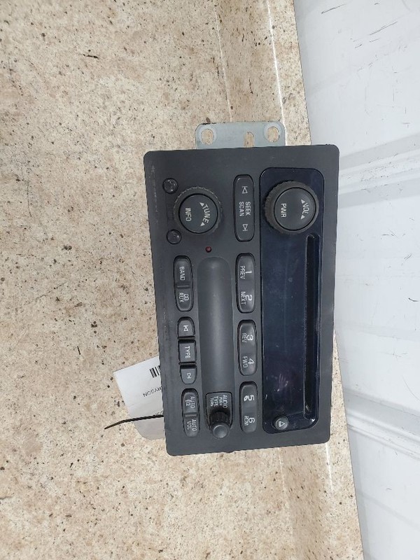 TCHEV1500 2000 Audio Equipment Radio 302943