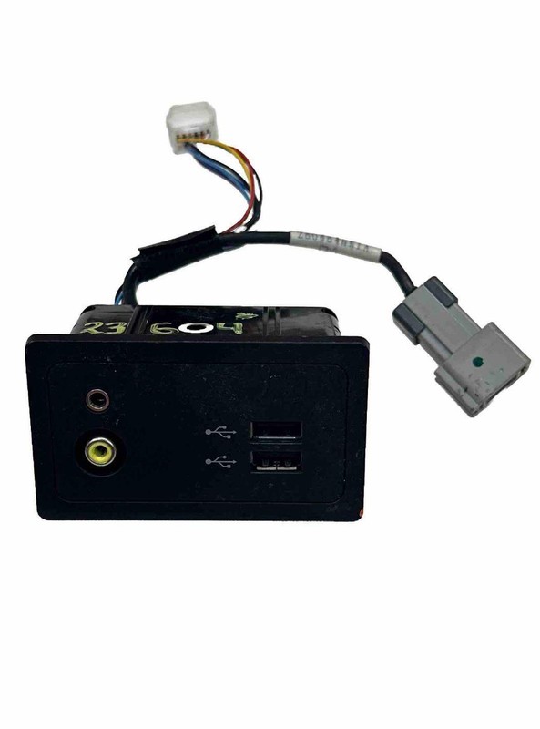 Infiniti Q50 aux usb dual port charger from 2016 to 2019 assy OEM 284H34GA2C