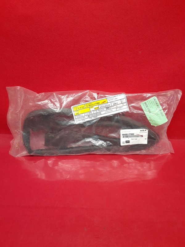 2011 - 2015 Kia Optima Hood Rear Weather Strip / Seal NEW OEM