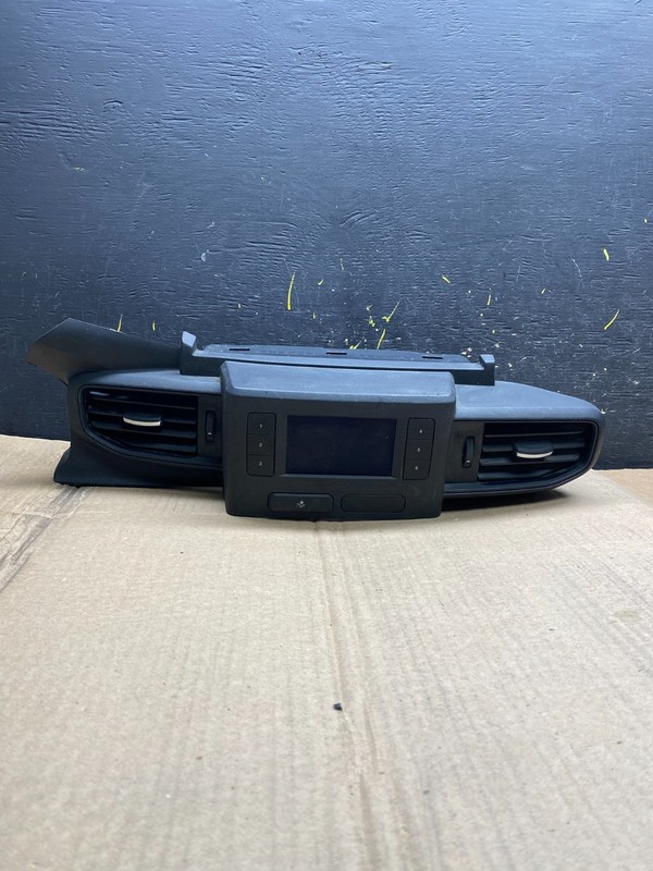 2020 to 2023 FordExplorer Console Radio Display Screen Air Vents X2032 DG