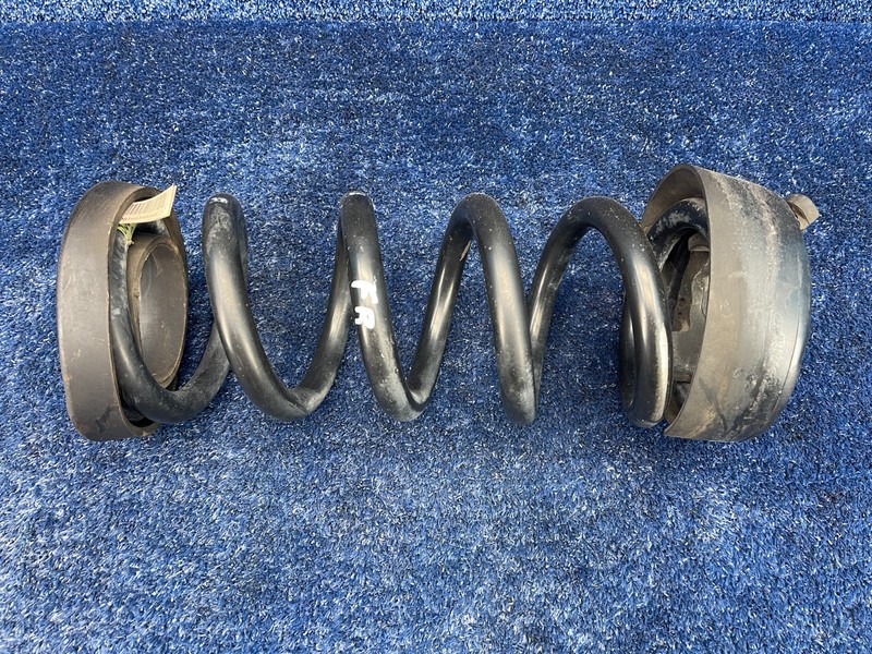 2019-2024 RAM 1500 Classic OEM FRONT SUSPENSION COIL SPRING LEFT / RIGHT