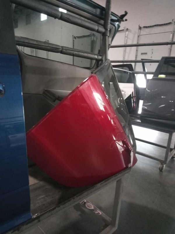 Jaguar XE 2017 Left Rear Door RED 661227 0680