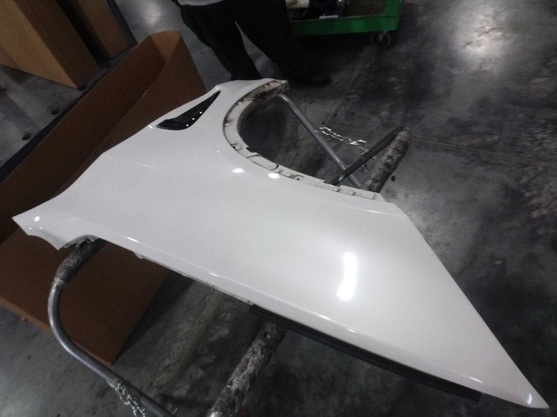 BMW X5 2015 Left Fender WHITE 607146 3444