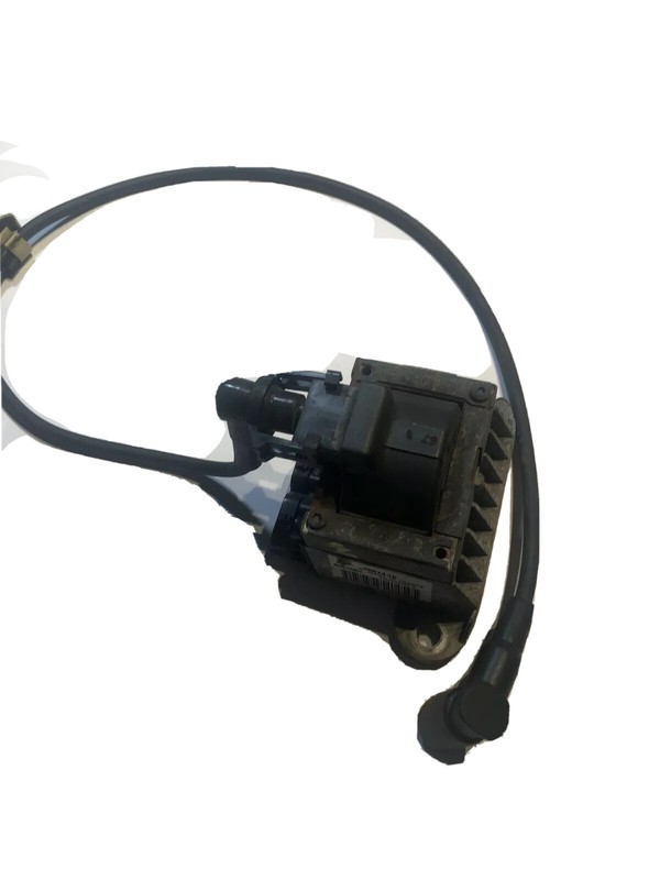 1989 1990 92 91 Volvo 74091-95 940 ignition coil & control module 1367438 OEM