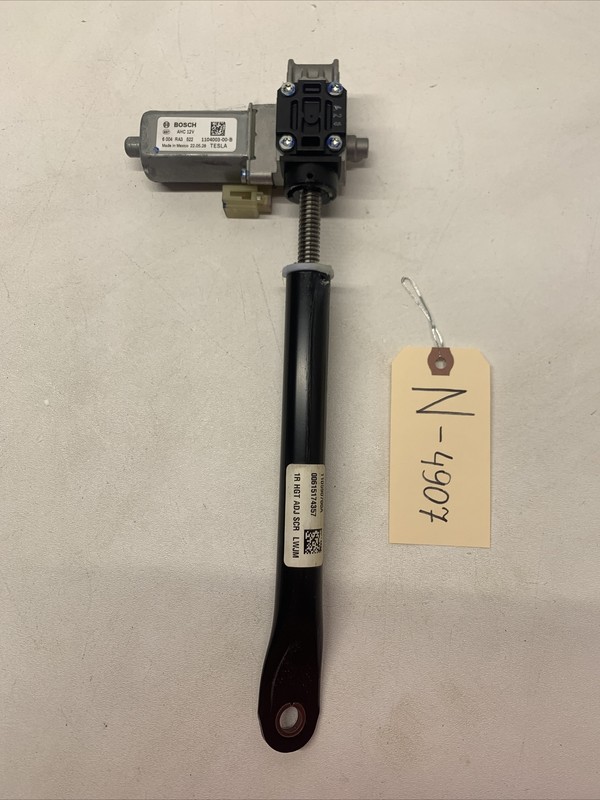 2020-2022 Tesla Y FRONT RH RIGHT PASSENGER SEAT ADJUST ADJUSTER MOTOR 4907 B43