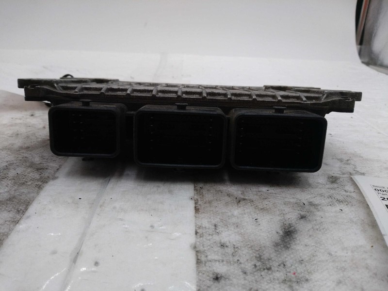 2019 Nissan Versa Engine Control Module (ECM) OEM 54000 Miles Grey