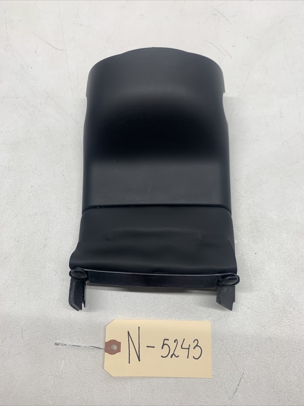 2017-2021 Tesla Y/3 Steering Column Upper Shroud 1100572-00-F 5243 B27