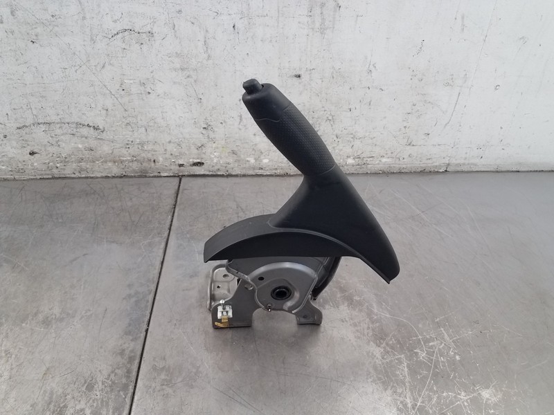 2014 Nissan Juke Nismo RS Parking Brake Handle Assembly #0361 V7
