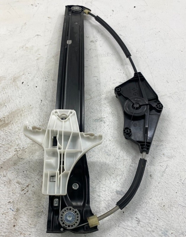 GENUINE 18-21 VOLKSWAGEN ATLAS REAR LEFT DOOR WINDOW REGULATOR OEM 3CN839461A