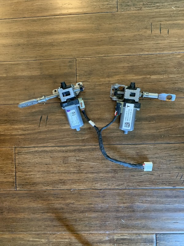2020-2022 Tesla Model Y MY Electric Steering Column Motors 1188811-00-D 2020 B25