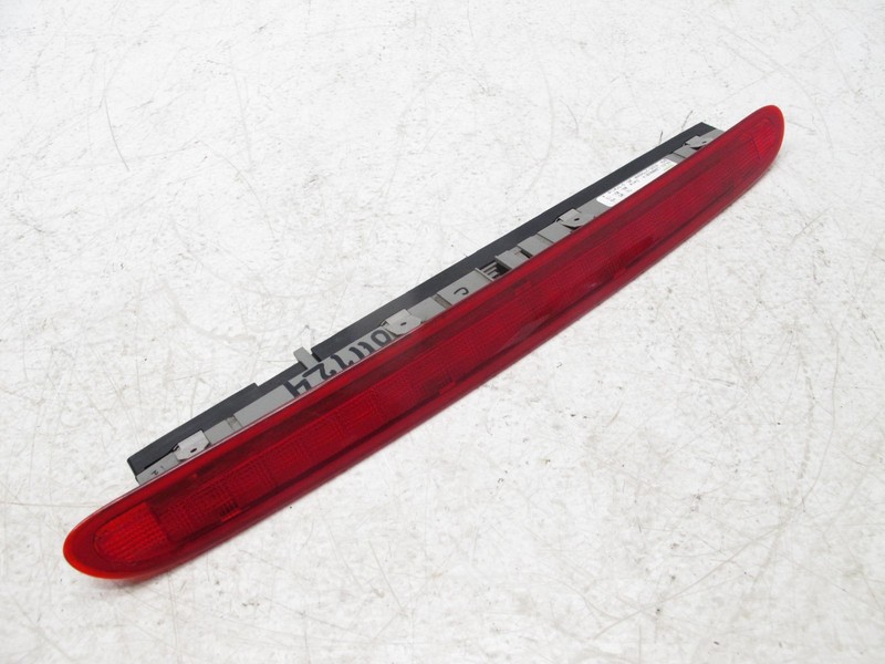 12-15 MINI COOPER S R58 COUPE 3RD THIRD HIGH MOUNT BRAKE STOP LAMP LIGHT OEM 011