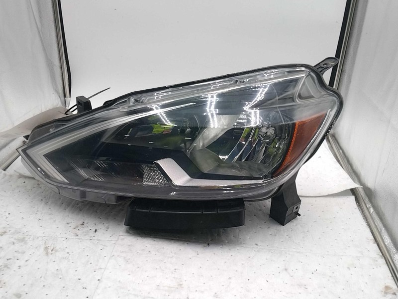 Used Left Headlight Assembly fits: 2019 Nissan Sentra LED Left Grade A