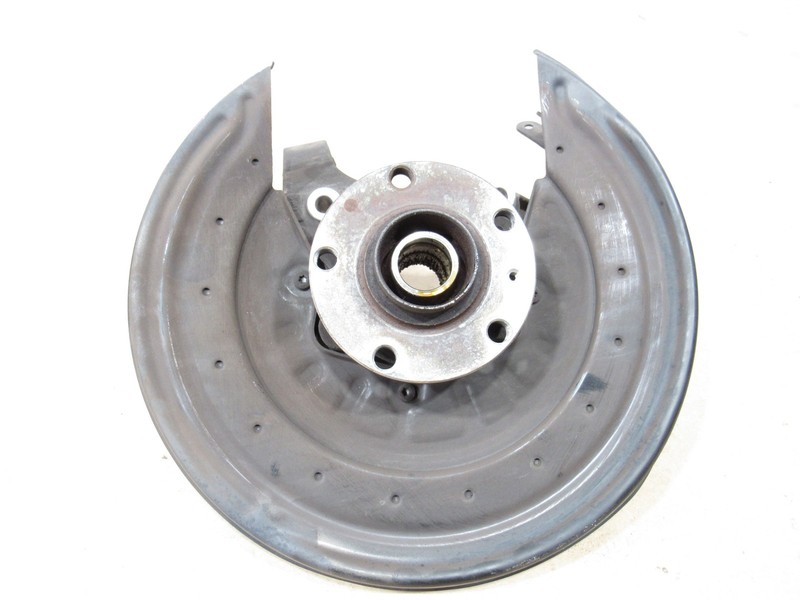 12-18 Bentley Continental GT W12 2015 Rear Right Spindle Knuckle Hub ;:A