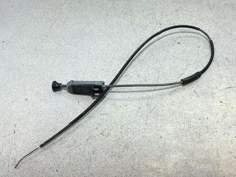 1963 Mercedes Benz W110 190 Gas Choke Cable Knob Lever Switch Housing 8032 W 110