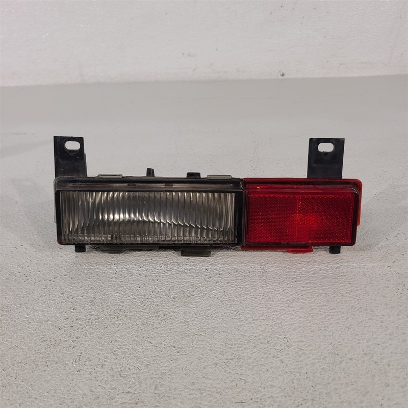 88-96 Corvette C4 Driver Rear Marker Light Housing Lh Aa7395