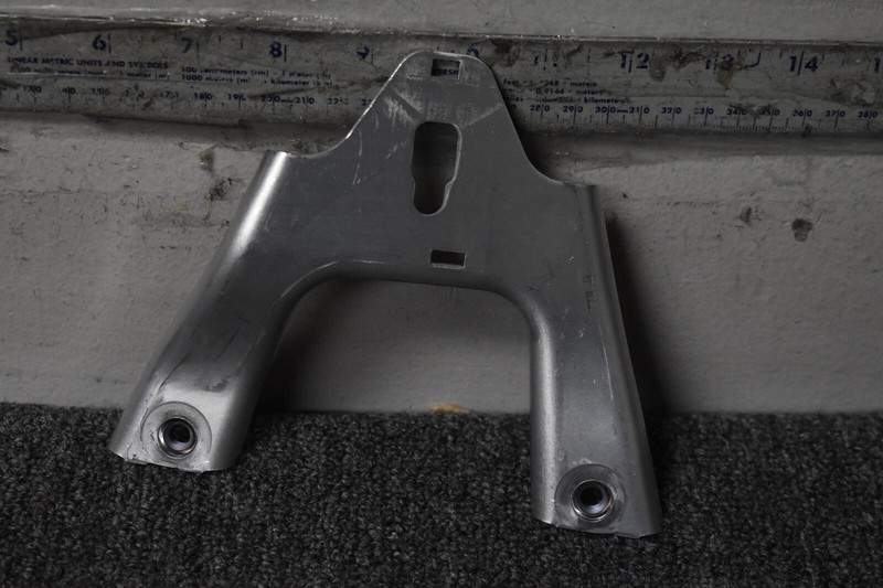 2015-2020 MERCEDES BENZ C300 4MATIC FRONT BRACE FACTORY OEM