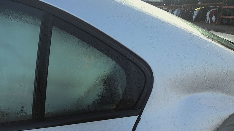 Rear Vent Glass/window JETTA Left 11 12 13 14 15 16 17 18
