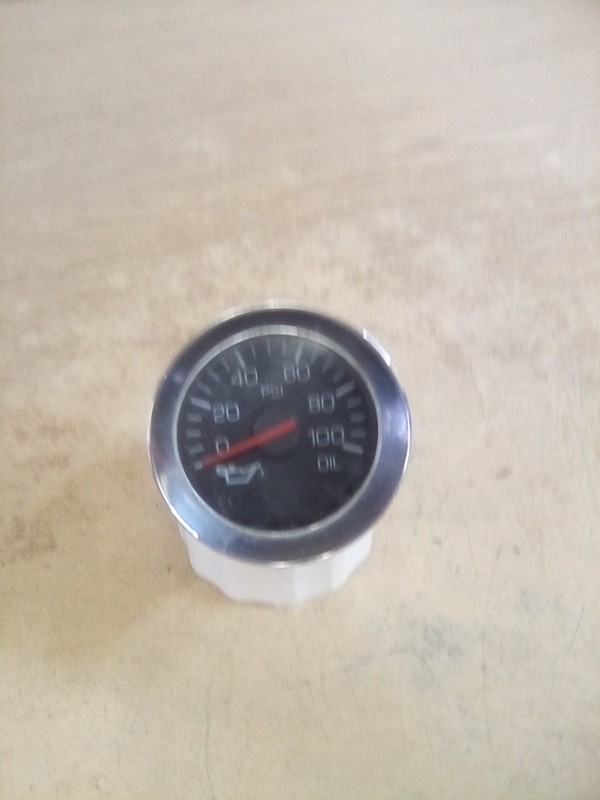 Kenworth Q43-1092-104C Oil Pressure Gauge