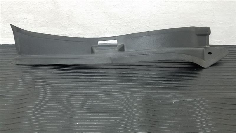 10-16 Cadillac SRX Right Passenger Tail Lamp Molding OEM 20853503