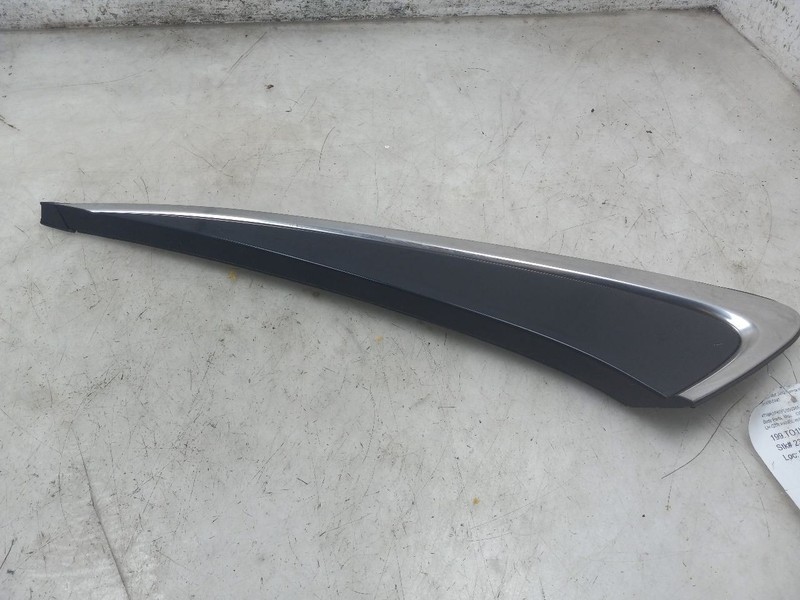 15 TOYOTA CAMRY DRIVER LEFT QUARTER PANEL WINDOW TRIM