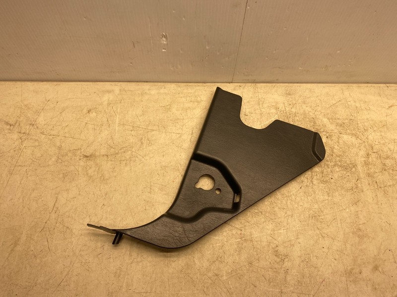 2003-2005 MERCEDES BENZ ML350 LEFT DRIVER SIDE FRONT LOWER KICK PANEL TRIM COVER