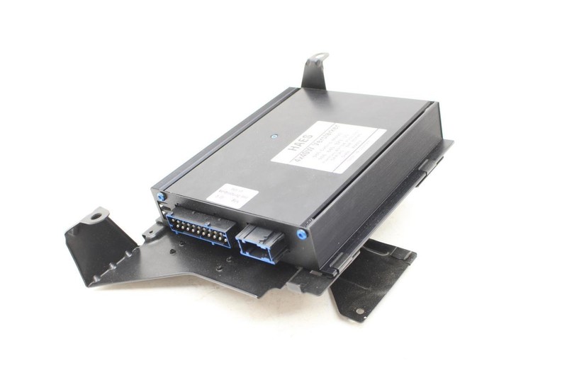 2001-2002 Porsche Boxster S 3.2L Stereo Radio Amplifier 98664532300