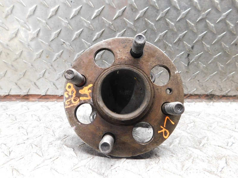 2012-2017 HYUNDAI ACCENT/ KIA RIO LEFT DRIVER REAR WHEEL HUB BEARING ABS ASSY