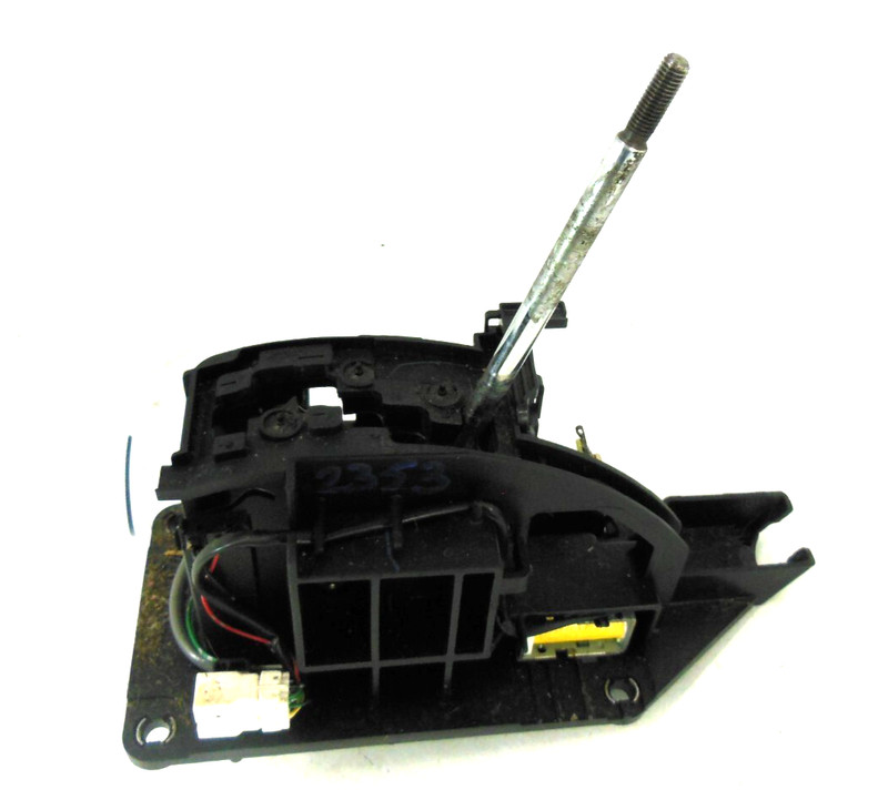 2004 04 Nissan Titan Automatic Transmission Floor Shifter OEM